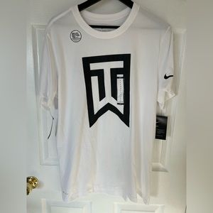 NWT Men’s Nike Tiger Woods Tee Shirt